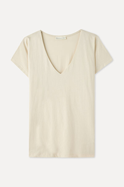 Mudo Comfort Fit V Neck T-Shirt