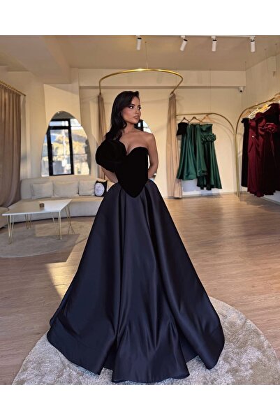 Romina Boutique Compleu fustă bufantă și corset din catifea