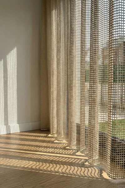 Belvedere Heavy Weight Thick Mesh 1X3 Dense Pleat