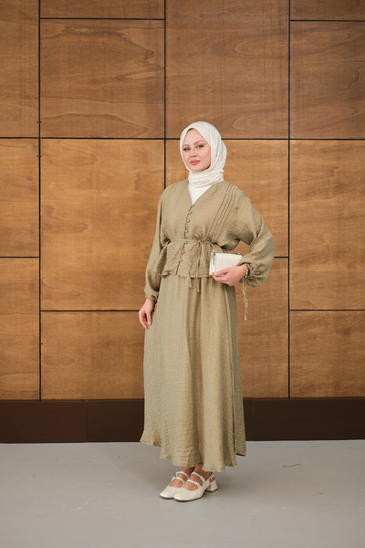 LOCCO Women's Ribbed Detailed Self-Patterned Skirt Suit in Fat Green