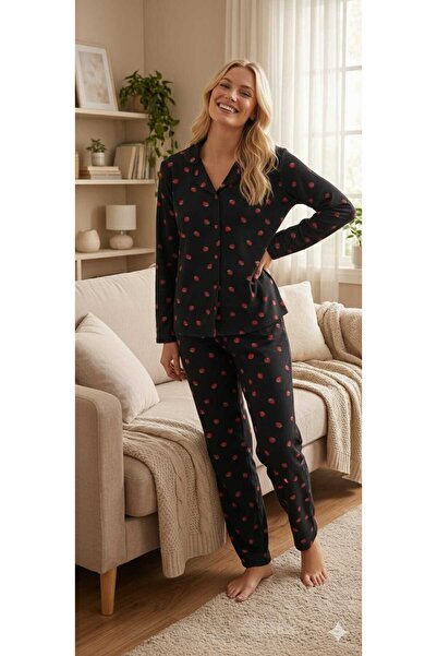 Asel Women's Buttoned Lycra Wrinkled Fabric Pajama Set