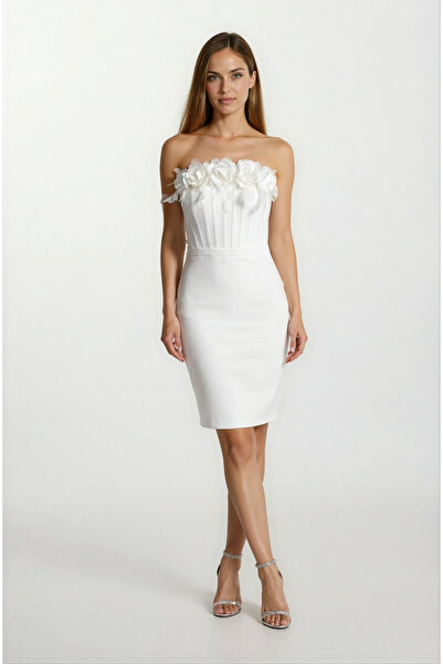 Spazio Palmarino Straplez Yakada Çiçek Tüy Detaylı Kısa Abiye Elbise EKRU