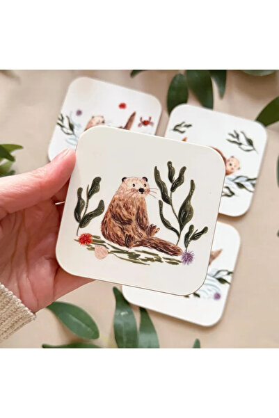 Choice مجموعة قواعد أكواب خشبية فاخرة مكونة من 4 قطع على شكل عائلة ثعالب الما...