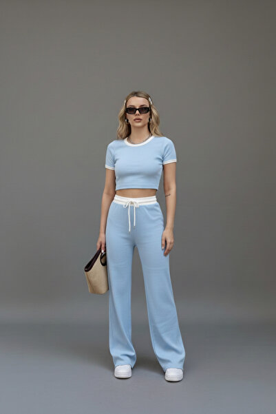 KHİ-ZAİ Women's Corded Modern Two-Piece Set