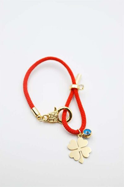 MENESSA String Clover Bracelet - Red