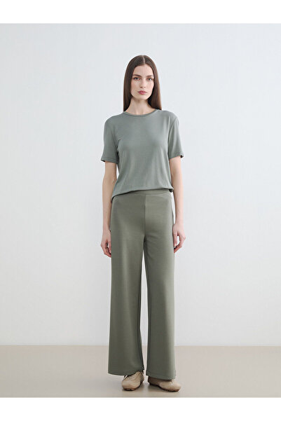 LC Waikiki Özmarka Νέα σεζόν Soft Touch Μοντάλ Με υφή Γυναικεία φόρμα