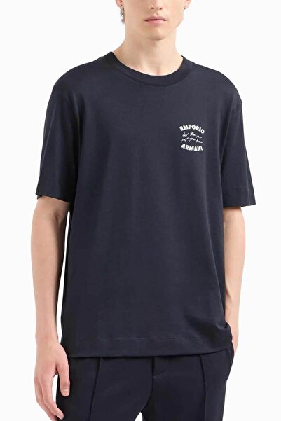 EA7 Emporio Armani ".EmporioArmani تي شيرت مطرز بشعار EmporioArmani للرجال.