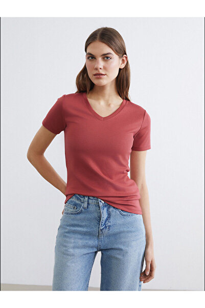 LC Waikiki Nevavm with Difference V-Neck Soft Touch Women's T-Shirt