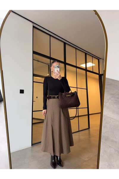 BB Bensu Buyruk Καρό φόρεμα με λουράκια και ζώνη