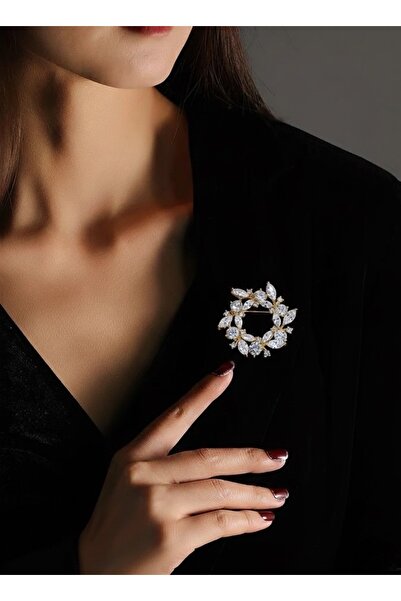 MOORİ Zirkon Taşlı Yuvarlak Broş – Altın Renk Parlak Taşlı Şık Kadın Broşu