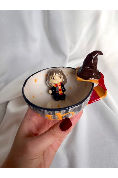 Nouis Handmade Harry Potter Themed Ceramic Mug with Hermione Granger Figure