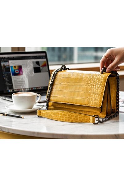HANIMCA Lightweight, Stylish Design, Embossed Detail Women's Bag for Daily Use