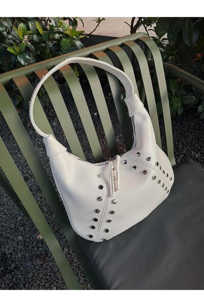 EBROU Stradi Metal Staple Accessory Detailed Hand and Shoulder Bag White