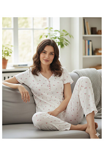 İpek Women's Short Sleeve V-Neck 3 Button Detailed 100% Cotton Violet Pattern...