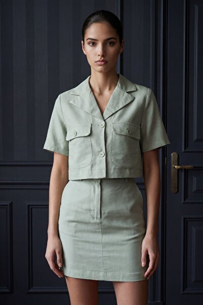 Hiccup Set din două piese MY FASHION: cămașă crop cu mânecă scurtă & fustă mini