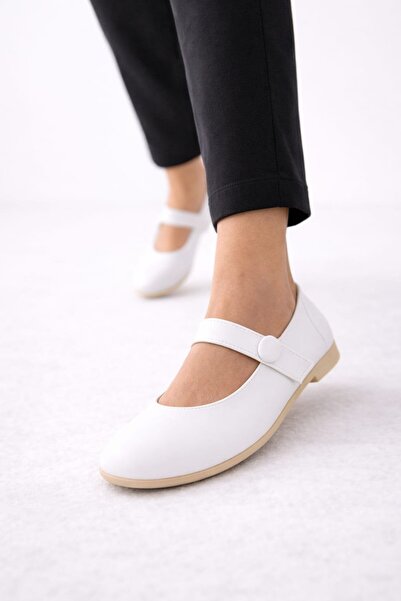 Slipcat Office Chic Pointed Toe Buttoned Elastic Ballerinas