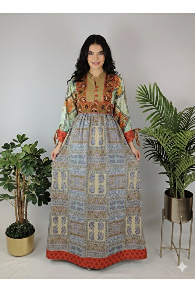 ASIAN Sara's Jalabiya is a long, elegant, heritage-style jalabiya with multip...