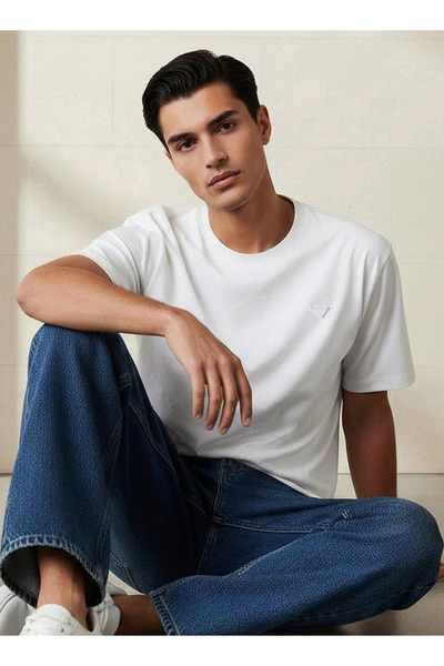 Lee Cooper Men Regular Fit Crew Neck Short Sleeves Jacquard T-shirt