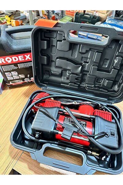özgürce Yüksek Performanslı 210W Hava Kompresörü RDX7304 Çakmaklık Bağlantılı