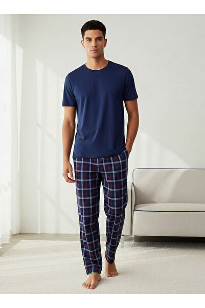 FAV Men Cotton Checked Nightwear Set