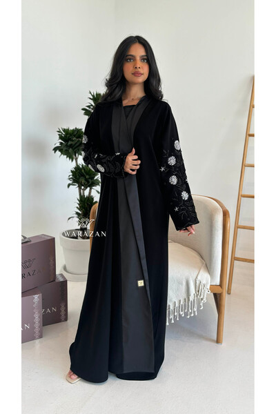 Warazan Abaya with beaded embroidery on the sleeves
