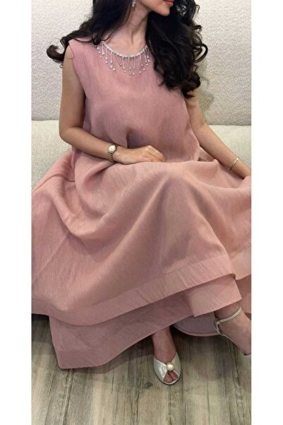 Masha ~ قطعتين من خامة الجازار المقلم وبطانه اصلي مع عقد كرستان راقي وجميل 🌙...