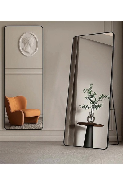 HomeNew The "Modern Elegance" mirror – a touch of luxury to crown your home ✨