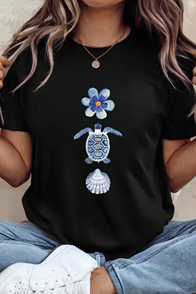 Sarah's Boutique Women's T-shirt – 100% cotton – "Island Beauty"