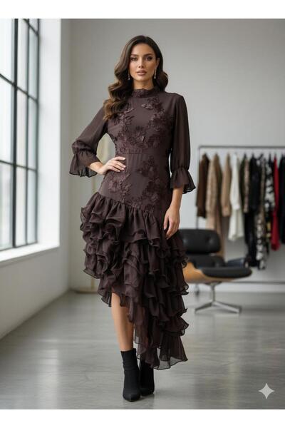 Pyramid masterpieces Ruffled women's dress