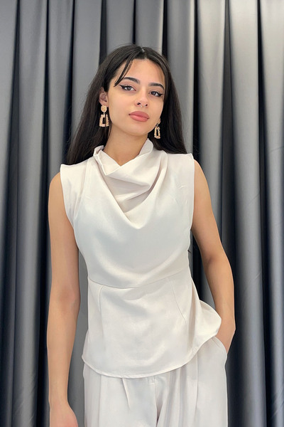 KECHİ WOMAN بلوزة كيتشي ديجاجي ياكا بدون أكمام من ستون ستون