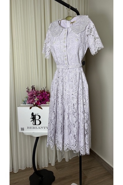 TOP BERLANTY Lilac Lace dress with embroidered collar and crystal buttons