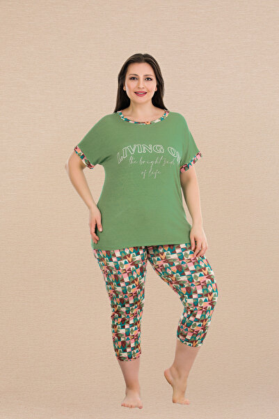 MOPİ Plus Size Viscose Comfortable Short Sleeve Capri Pajamas Set