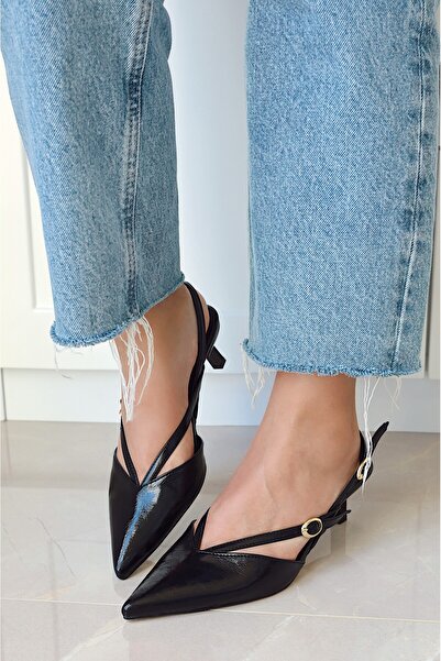 POLKA STORE Belt Pointed Toe Short Kitten Heel Women's Shoes