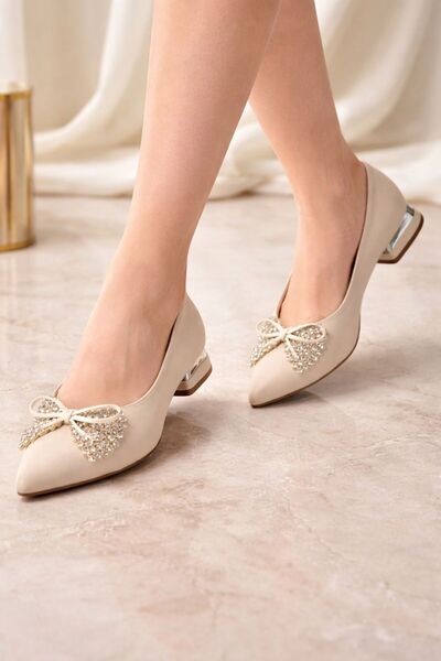 Ajax Şık Kadın Babet Bej – Taşlı Fiyonklu Sivri Burun Rahat Günlük Ayakkabı