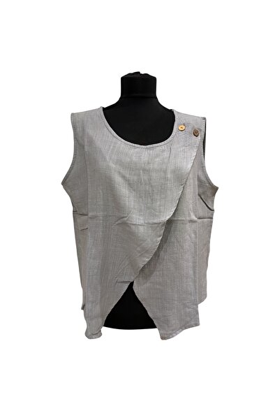 PHUTİ COLLECTION Asymmetric Cut Wooden Button Detail Bluz