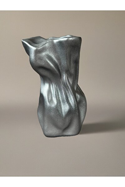 Modern Heykelsi Tasarım Metalik Silver Dekoratif Vazo – Premium Dekoratif Obje (16x11 cm)
