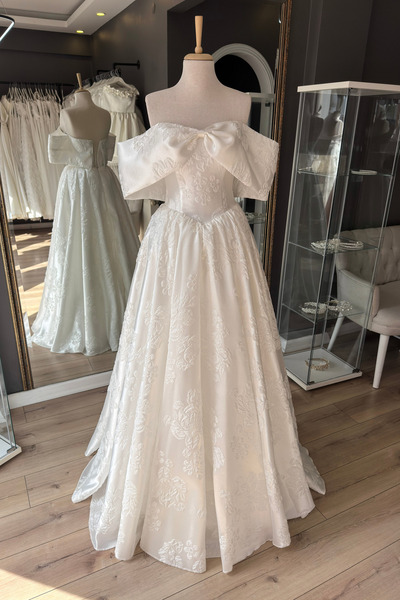 Lenta Moda Beyaz Brokar Maxi Boy Abiye Ve Düğün Elbisesi