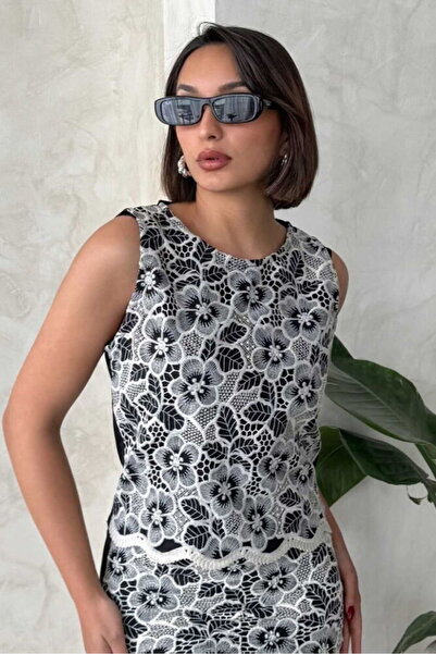 Caddebostan Moda Women's Lace Detailed Sleeveless Stylish Blouse