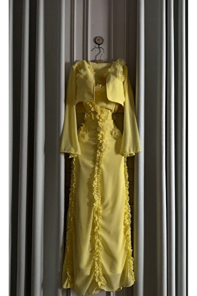 Special-DIARA 1. Solar's cheerful yellow dress