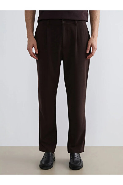 LC Waikiki بنطلون رجالي من ماركة ميردم بقصة قياسية