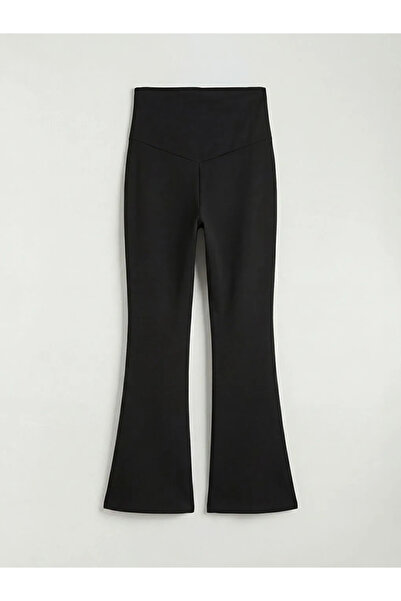 LC Waikiki Μαύρο κολάν εγκυμοσύνης με ισπανικό τελείωμα και πάνελ στην κοιλιά