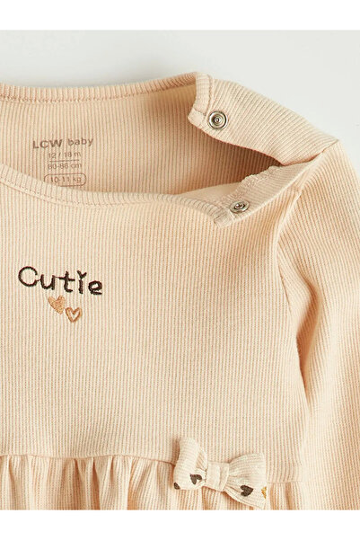 LC Waikiki Beige Printed Ruffle Detailed Baby Girl Blouse and Leggings