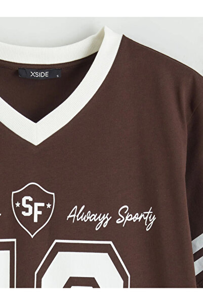 LC Waikiki Καφέ γυναικείο μπλουζάκι με λαιμόκοψη V και στάμπα San Francisco O...