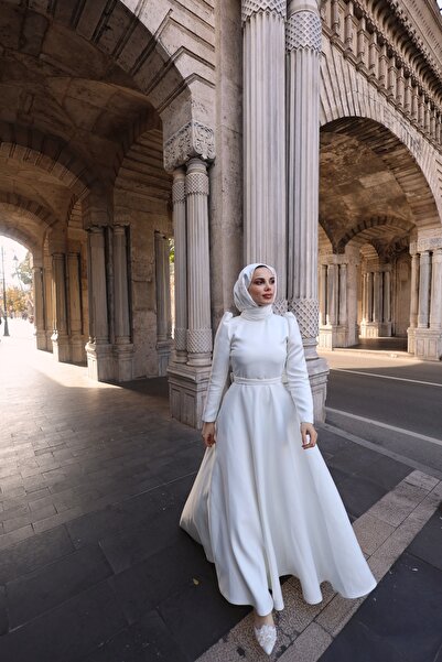 AYŞEYAMAÇLI ZARİF BEYAZ KUYRUKLU NİKAH/NİŞAN ABİYE ELBİSE