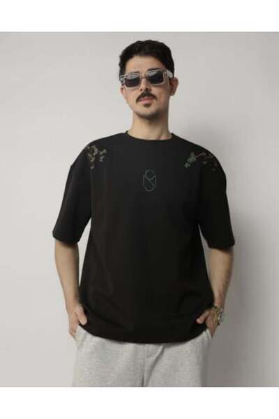 MYSTYLE1 Black T-Shirt