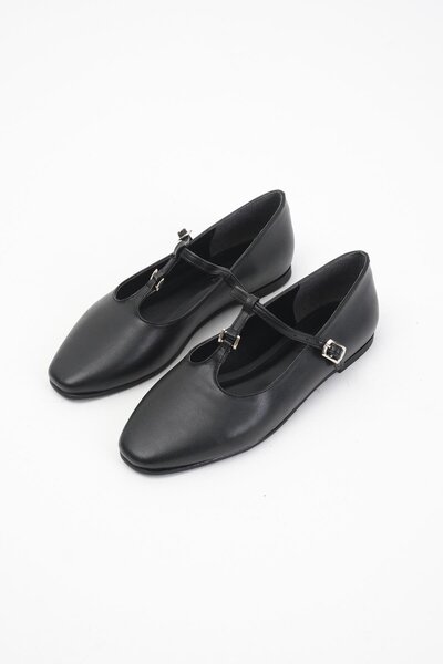 Mio Gusto Alya Black Color T-Strap Women's Ballerinas