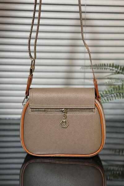 Fidella Women's Bag with Cover Detail, Three Compartments, Crossbody, Width: 20 Cm, Length: 17 Cm, Width: 8 cm