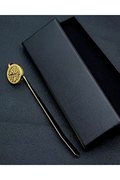 Generica Metal Quran bookmark, gold color, with a distinctive design