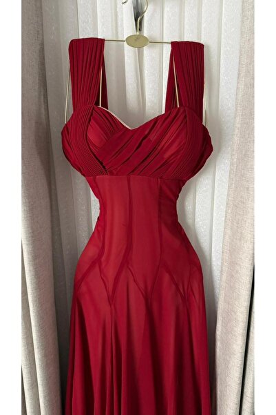 NUHAIRa A distinctive look... royal chiffon...