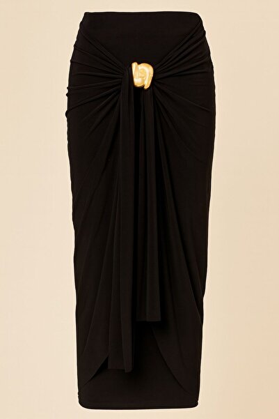 BUTİK AYVİTRİN Women's Skirt with Gold Buckle Accessories